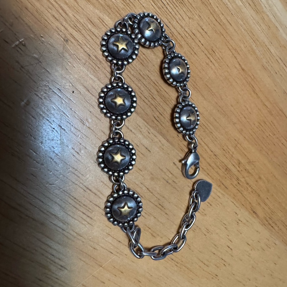 Elegant Star Bracelet in Silver and Gold